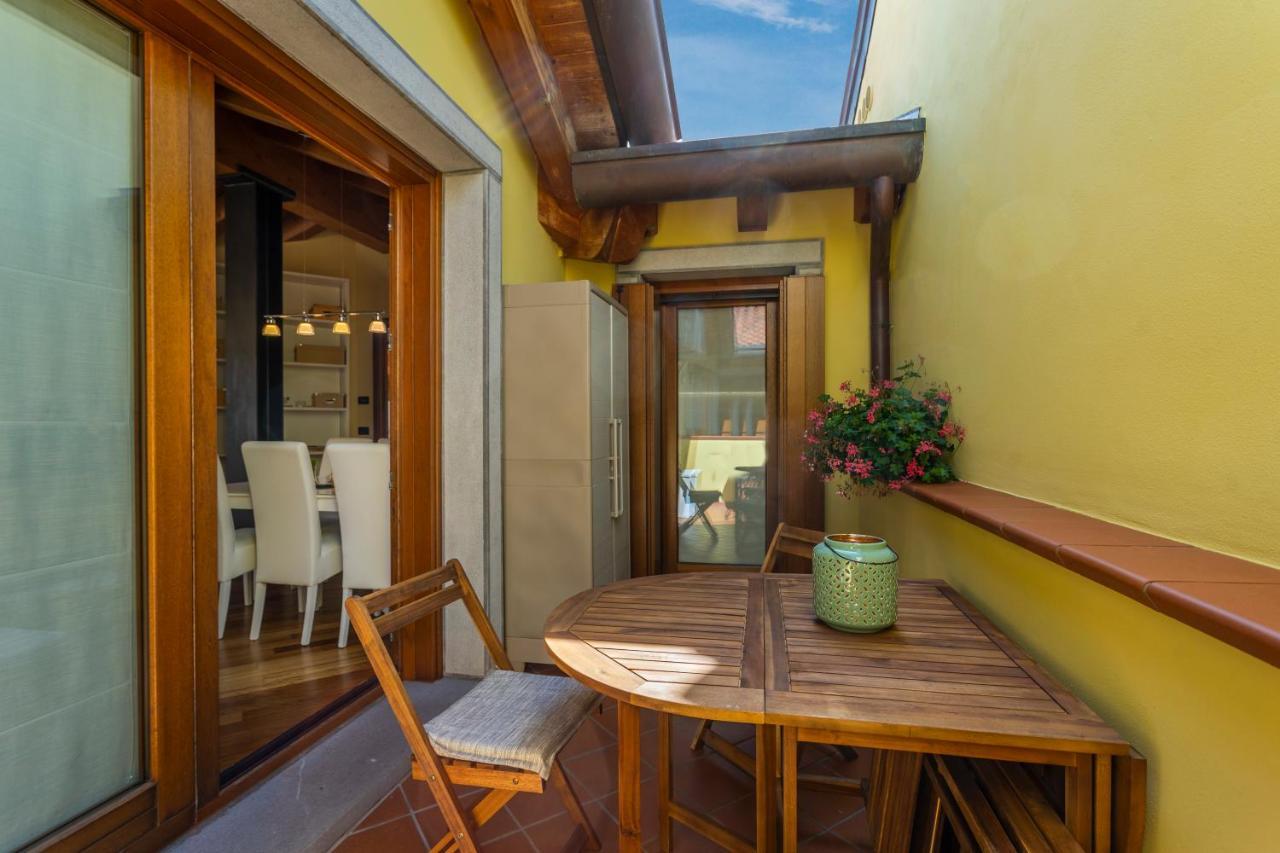 New Deal - Apt With Terrace, Jacuzzi & Netflix Palmanova Eksteriør bilde